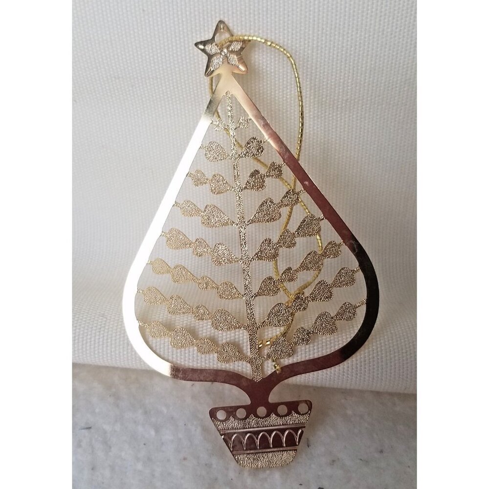 Ornament 1993 Hallmark tree brass Christmas holiday delicate